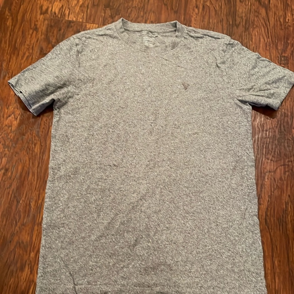 American Eagle super soft tee